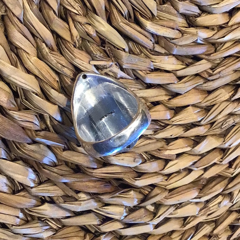 Sterling Silver Ring - Picture 4 of 4